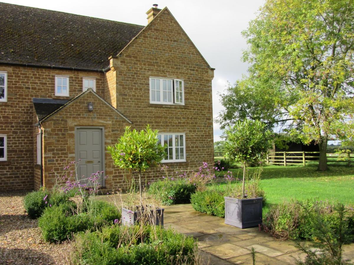 Bed and Breakfast Weston Hill Farm Moreton Pinkney Экстерьер фото