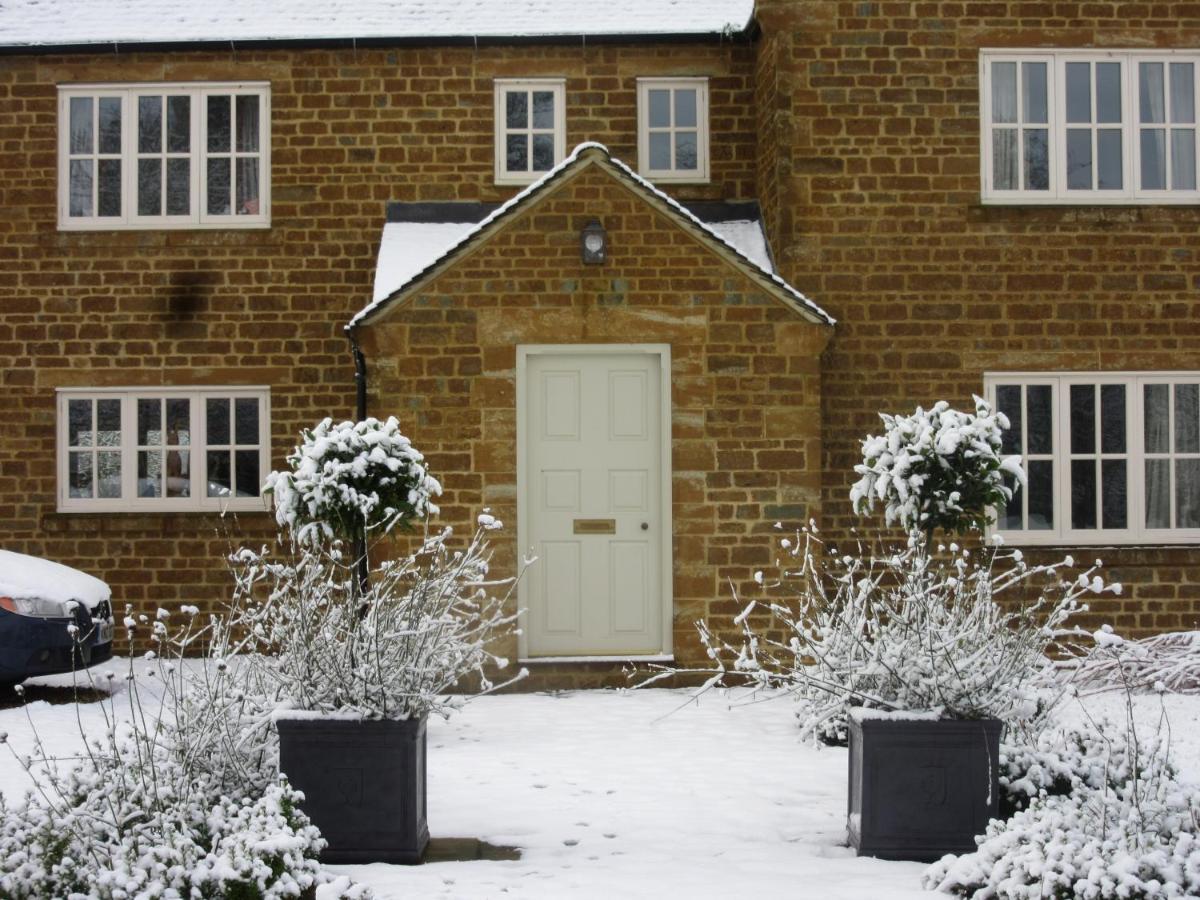 Bed and Breakfast Weston Hill Farm Moreton Pinkney Экстерьер фото